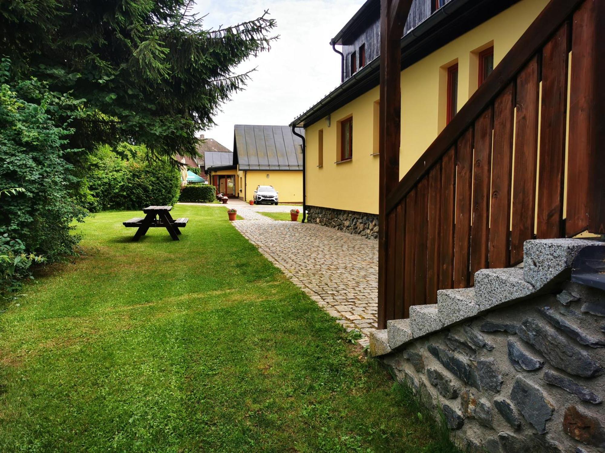 Penzion Kovarov Frymburk Luaran gambar